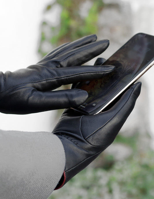 Karla Hanson Women's Deluxe Leather Touch Screen Gloves with Bow