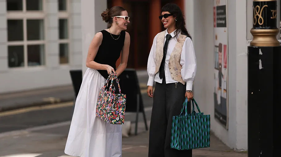 Bag Elegance: Embracing Seasonal Trends