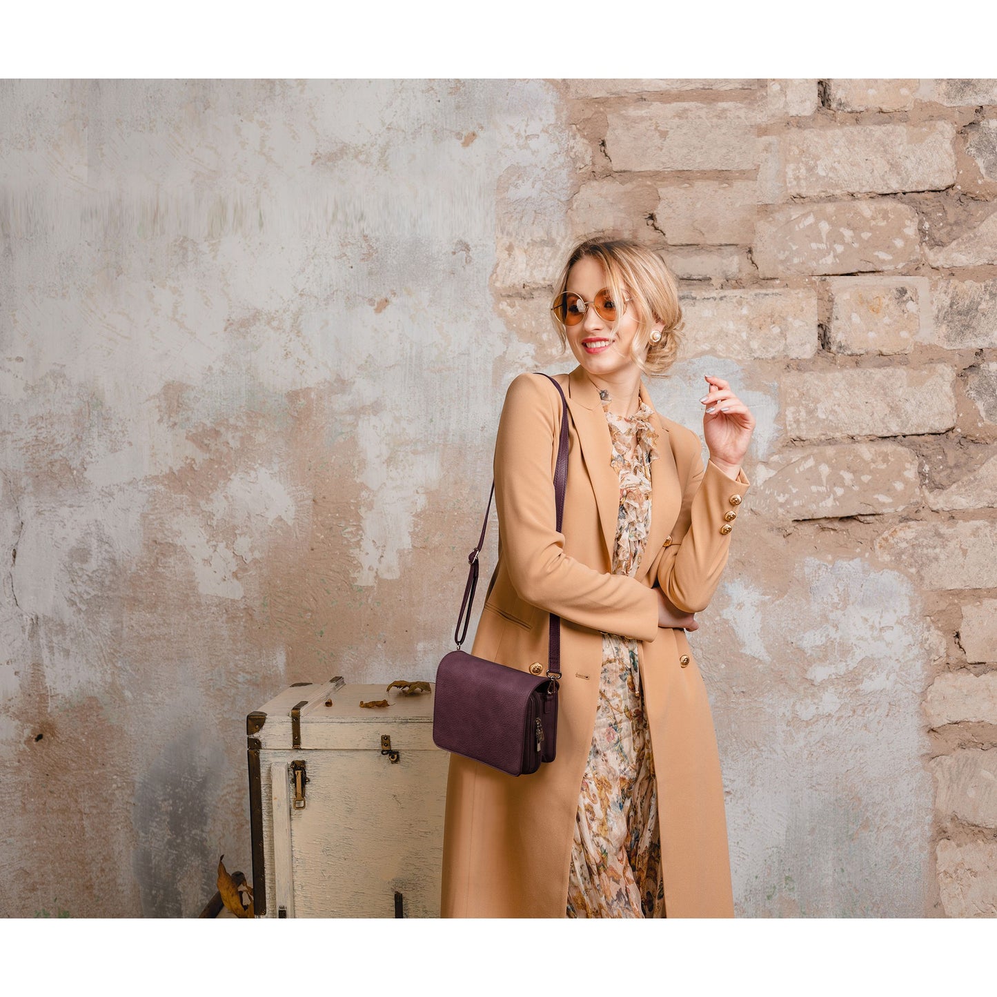 Madison Women's Crossbody Organizer Bag