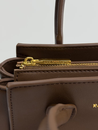 60211.Brown (3)
