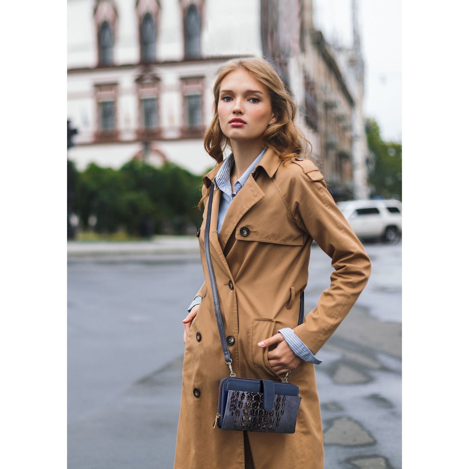 Karla Hanson Eva Women's Crossbody Wallet - Karla Hanson