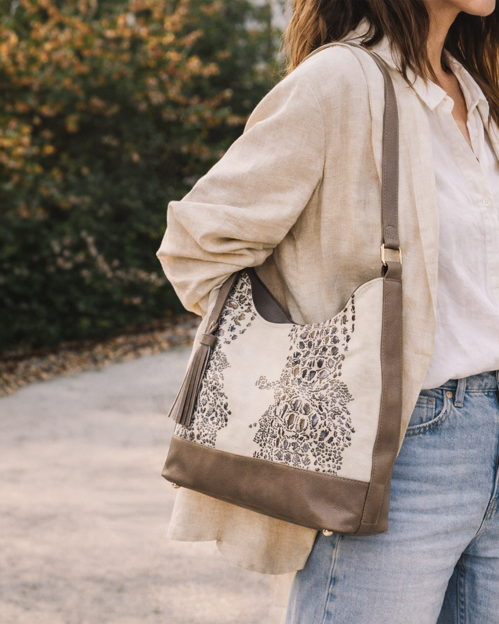 Eva Hobo Shoulder Bag with RFID - view 3 - Karla Hanson