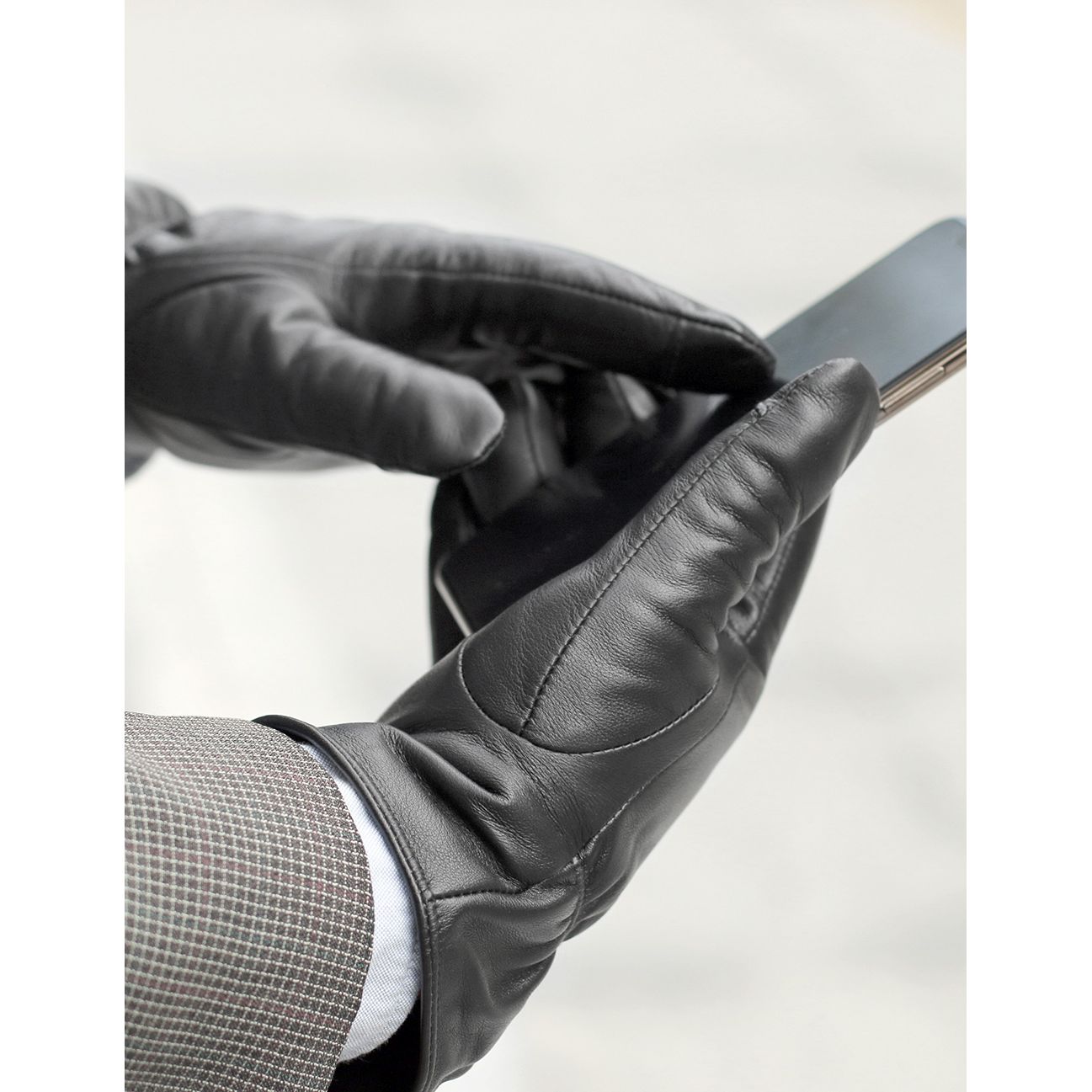 Karla Hanson Men's Deluxe Leather Touch Screen Gloves Elastic Band - Karla Hanson